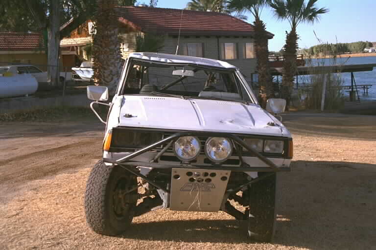 datsun 720 off road