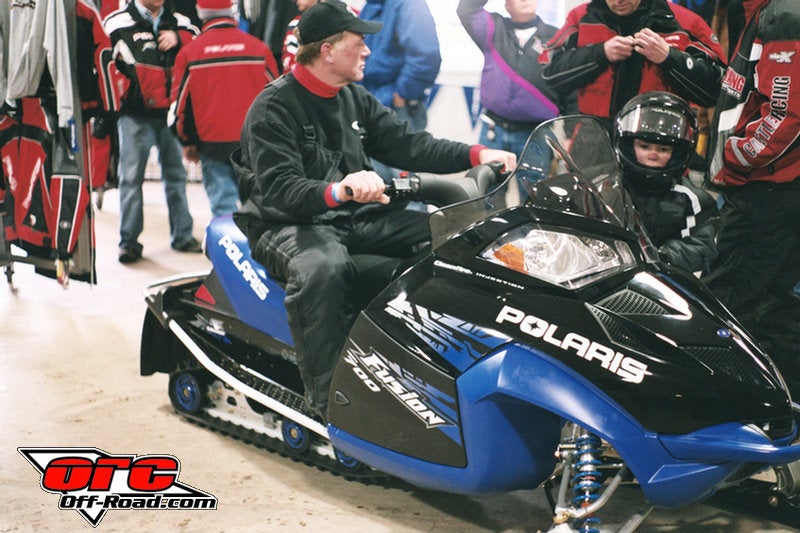 Polaris 06 Sleds Off Road Com