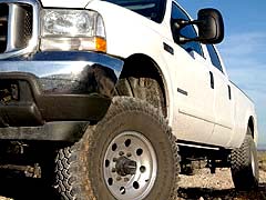 CLICK HERE FOR LARGER PHOTO: BFGoodrich Mud-Terrain T/A KM