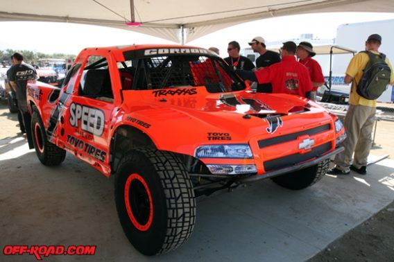 Robby Gordon Tackles Short Course Racing at Glen Helen | Off-Road.com