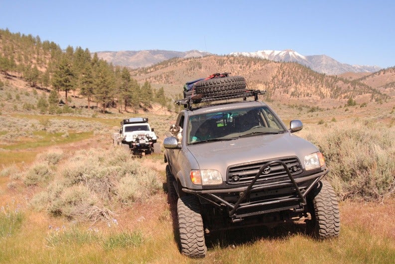 006-Tundra-spare-tire-mount-roof-rack - Off-Road.com