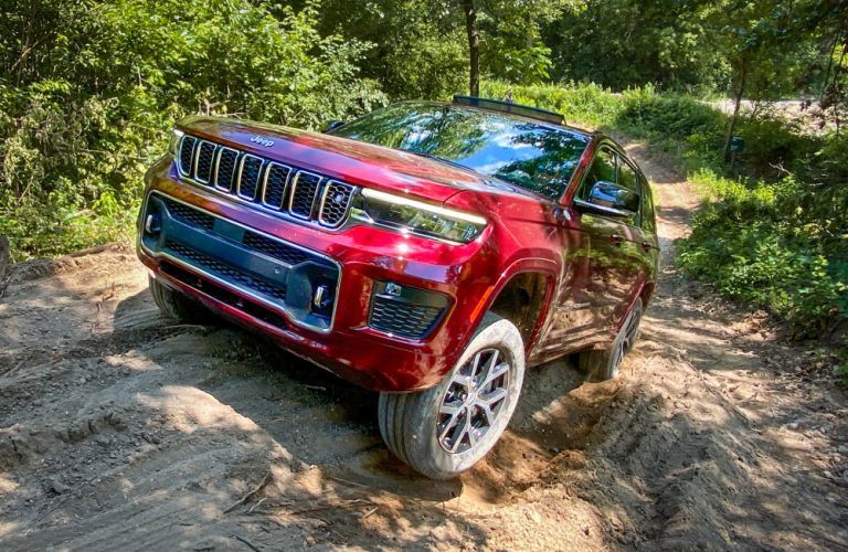 2021 Jeep Grand Cherokee L Review | Off-Road.com