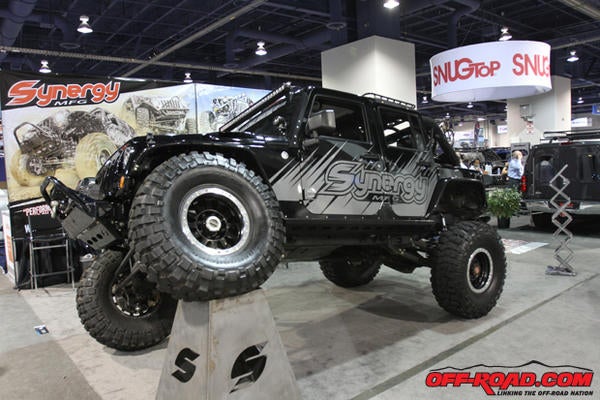 Synergy-Lance-Jeep-JK-SEMA-2013-11-8-13