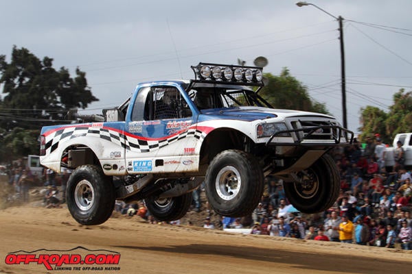 15-Chelsea-Magness-Pro-Truck-SCORE-Baja-1000-11-21-13