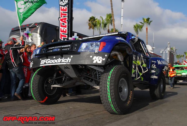 Dan-McMillin-Start-2013-SCORE-Baja-1000-11-15-13