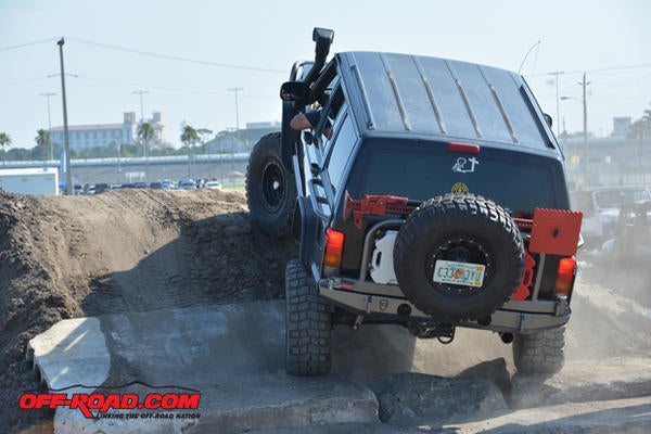 Cherokee-Jeep-Beach-Gallery-2014-6-1-14