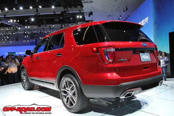 2016-3-Ford-Explorer-LA-Auto-Show-11-19-14