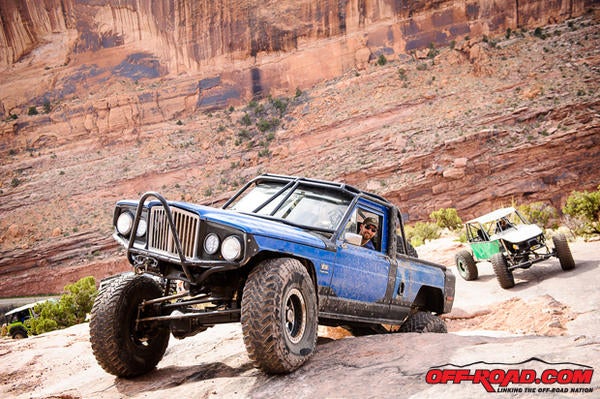 3-2016-Trail-Hero-Moab-Rim-EJS-3-25-16