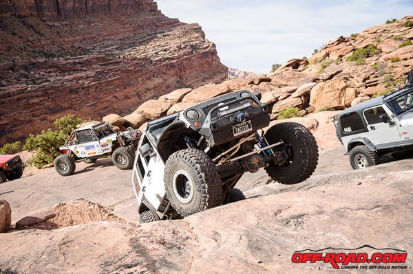 5-2016-Trail-Hero-Moab-Rim-EJS-3-25-16