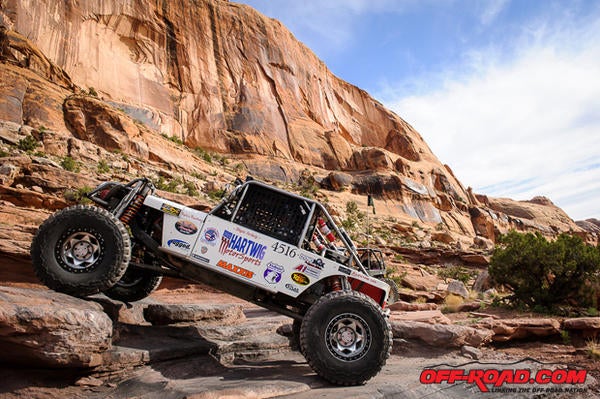 6-2016-Trail-Hero-Moab-Rim-EJS-3-25-16