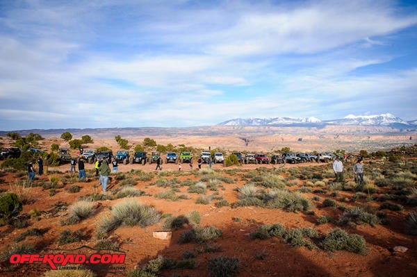 9-2016-Trail-Hero-Moab-Rim-EJS-3-25-16