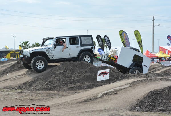 Trailer-Jeep-Beach-Daytona-5-5-16