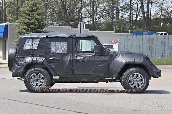 3-2018-Jeep-Wrangler-JL-Photo-5-18-16