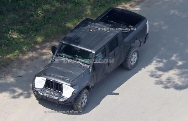 9-Jeep-Wrangler-Pickup-Truck-2018-2019-7-20-16