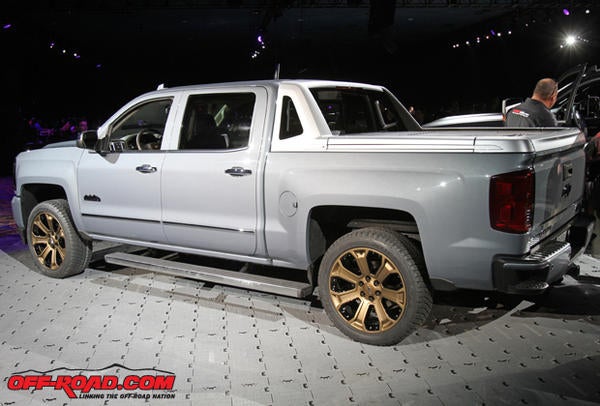 Back-High-Desert-Chevy-Silverado-Concept-11-3-16