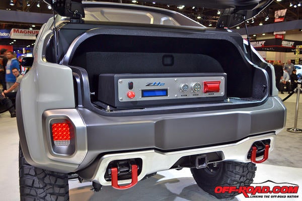 Chevrolet-Rear-Colorado-ZH2-Hydrogen-SEMA-2016-11-4-16