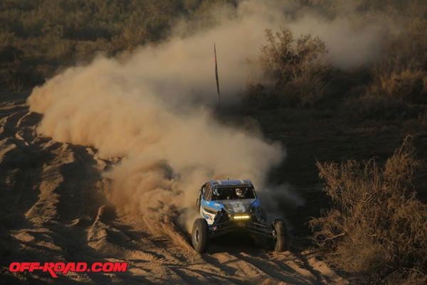 1009-Rafael-Navarro-SCORE-Baja-1000-11-21-16