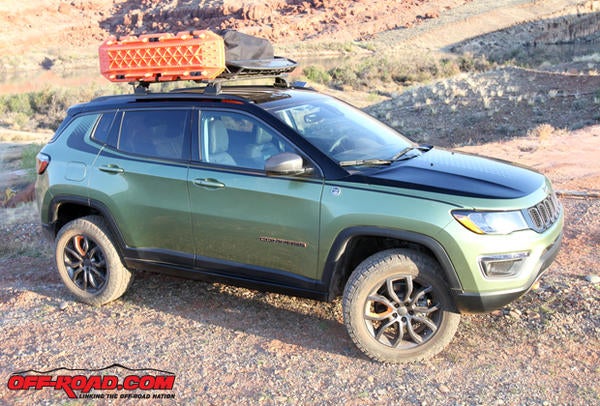 1-Jeep-Compass-Trailpass-Concept-EJS-4-17-2017