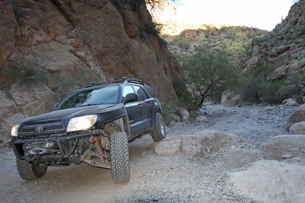 A few boulders seem permanently affixed to the canyon floor.